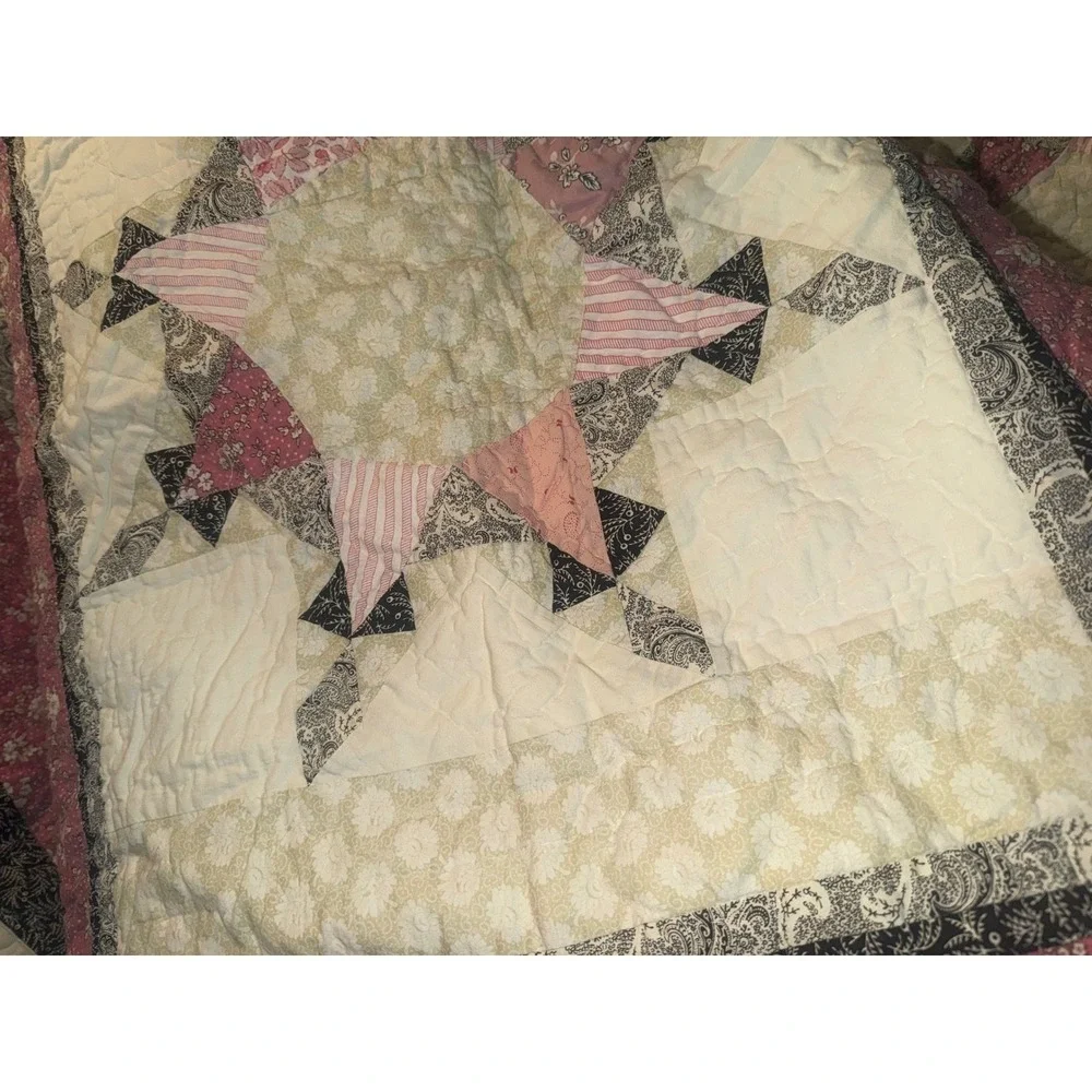 Pink Floral‎ Star Patchwork Quilt and Pillow Sham Set Cottage Core King Bedding